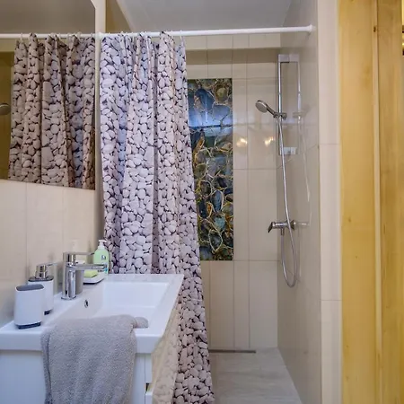 Apartman Elegant Iris *